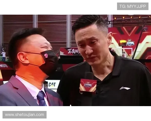 广东更衣室悲情一幕 杜锋崔永熙王少杰落寞 广东更衣室悲情一幕 杜锋崔永熙王少杰落寞